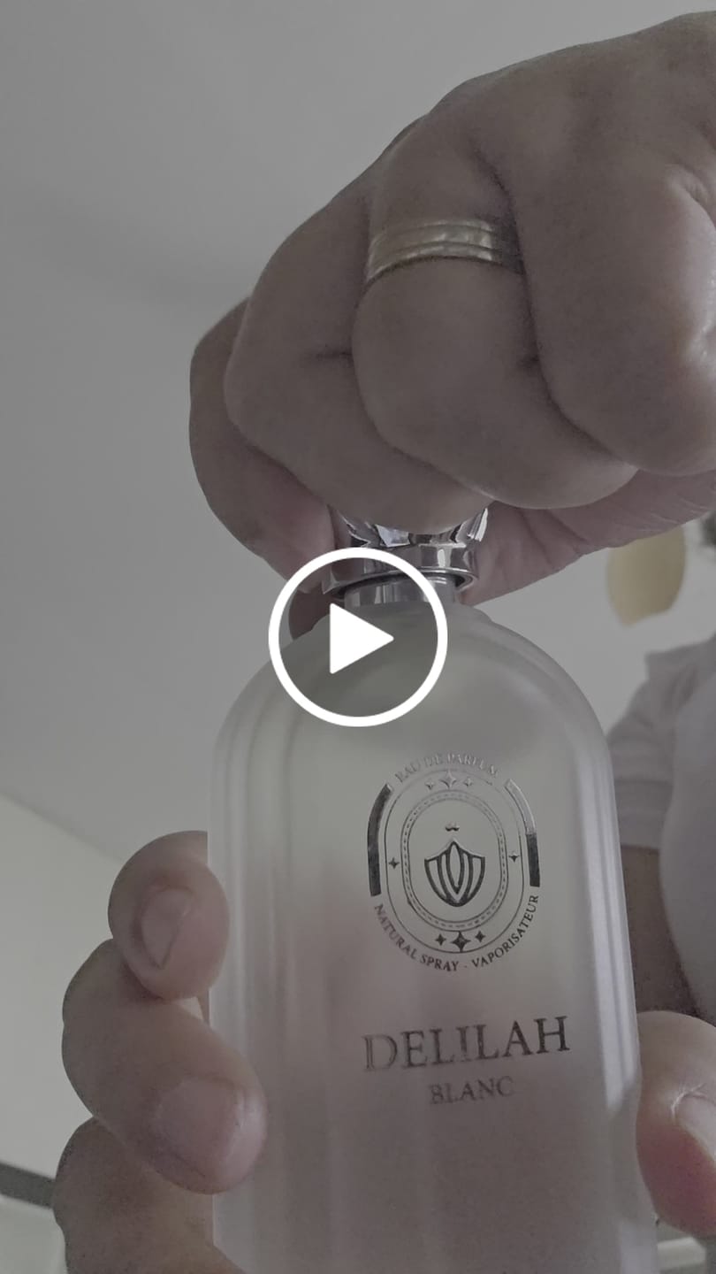 Customer video review of Delilah Blanc