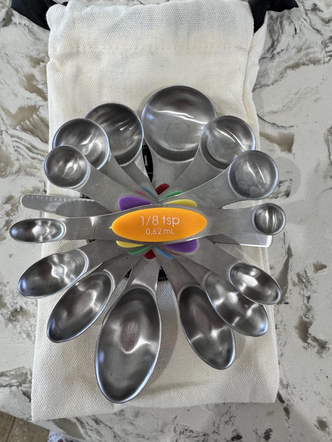 Customer photo review of Magnetic Spoons with leveler and Canvas Gift Bag