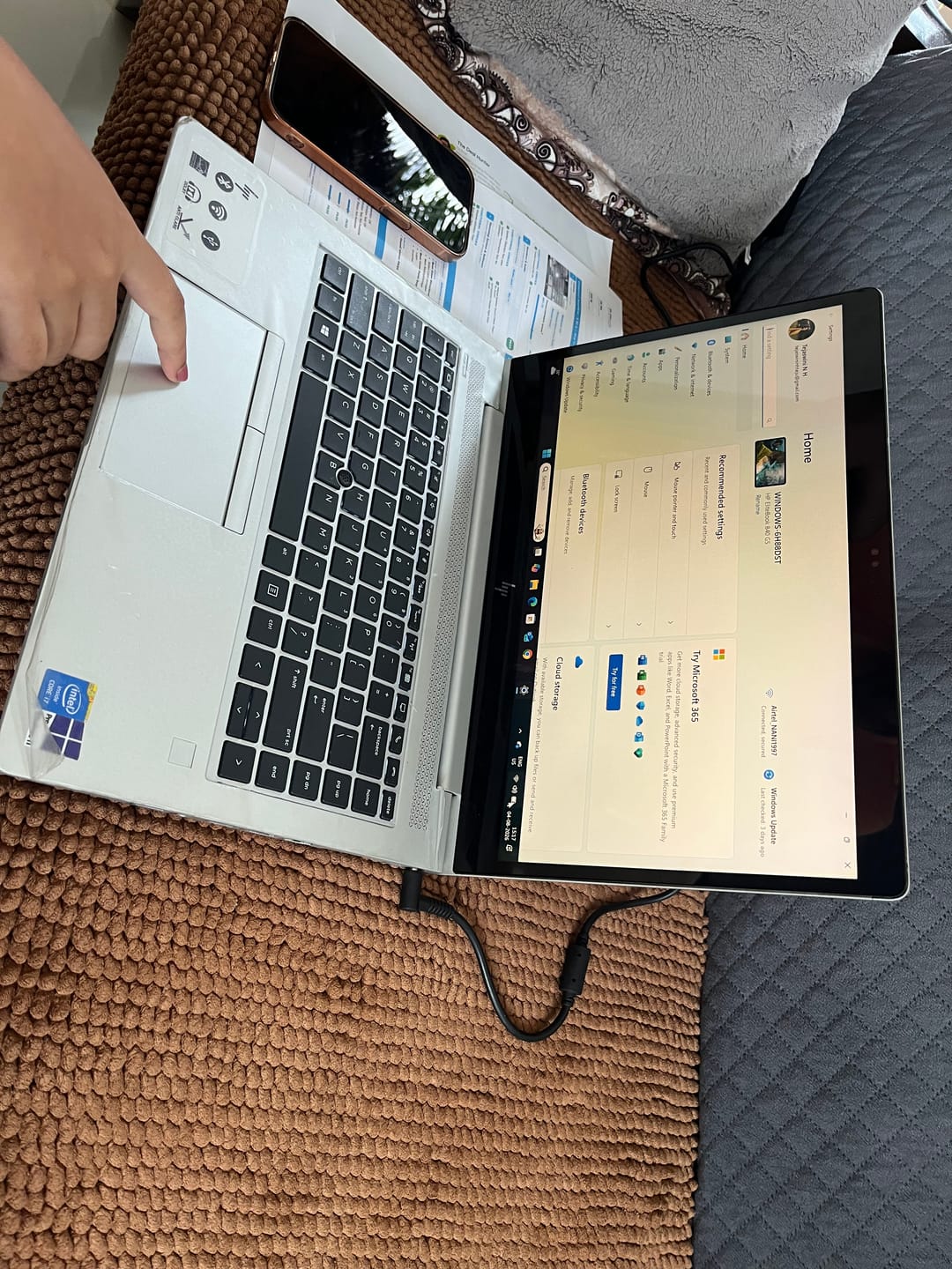 Customer photo review of HP EliteBook | EliteBook 840 G5 TOUCH | Core i7 - 8th Gen | 14" HD | Windows 11 | Refurbished