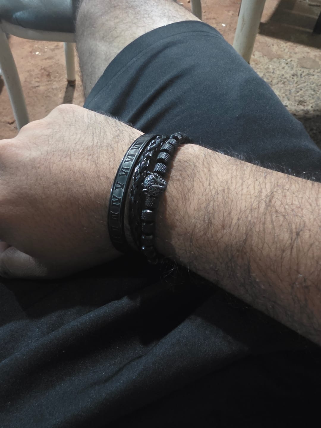 Customer photo review of SET PULSERAS PANTHER (OLD MONEY COLLECTION)