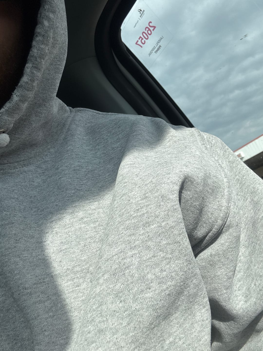 Customer photo review of Vintage 2000s Fox Racing Hoodie Sweatshirt Men's Large