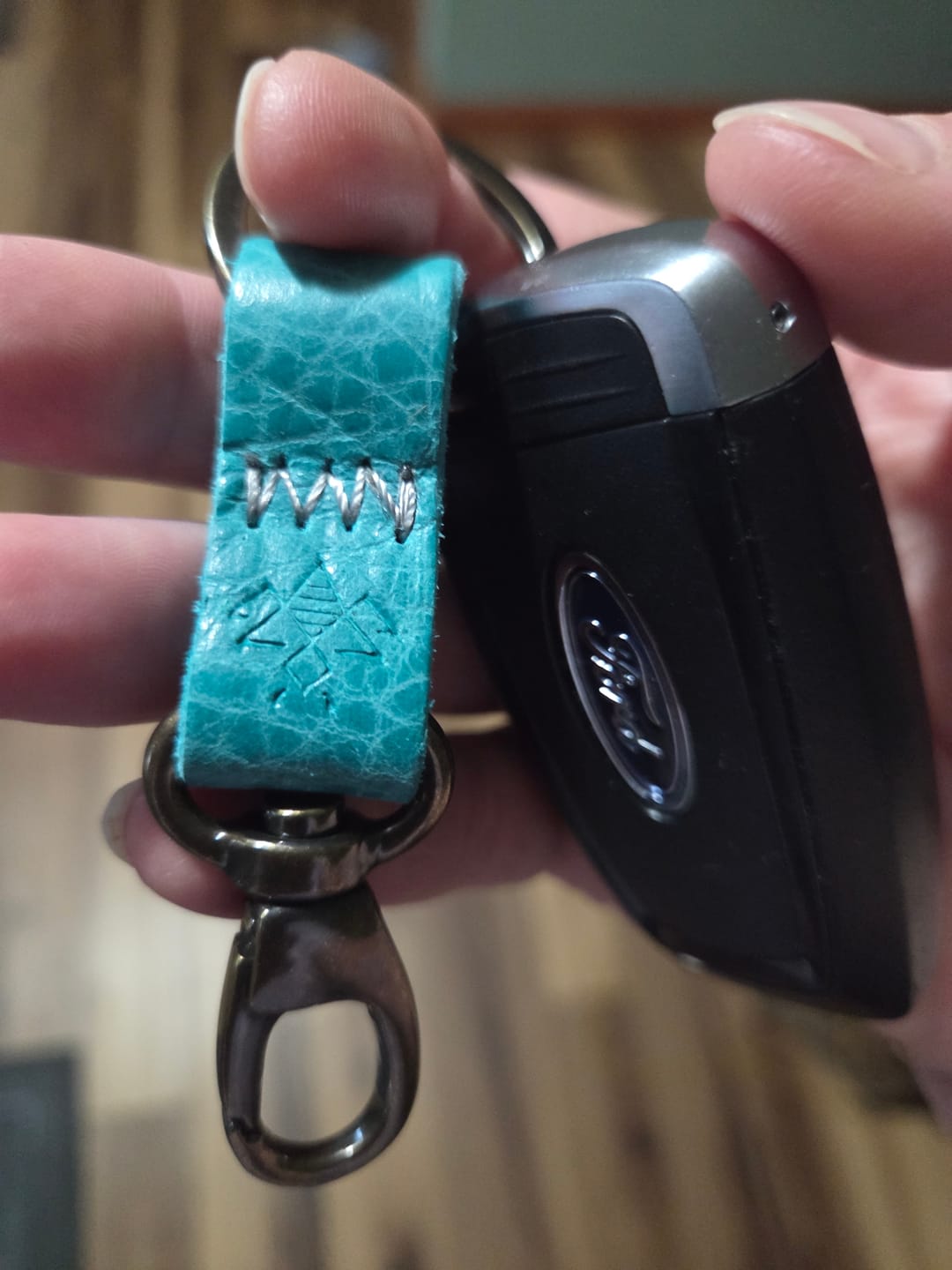 Customer photo review of Turquesa Keychain