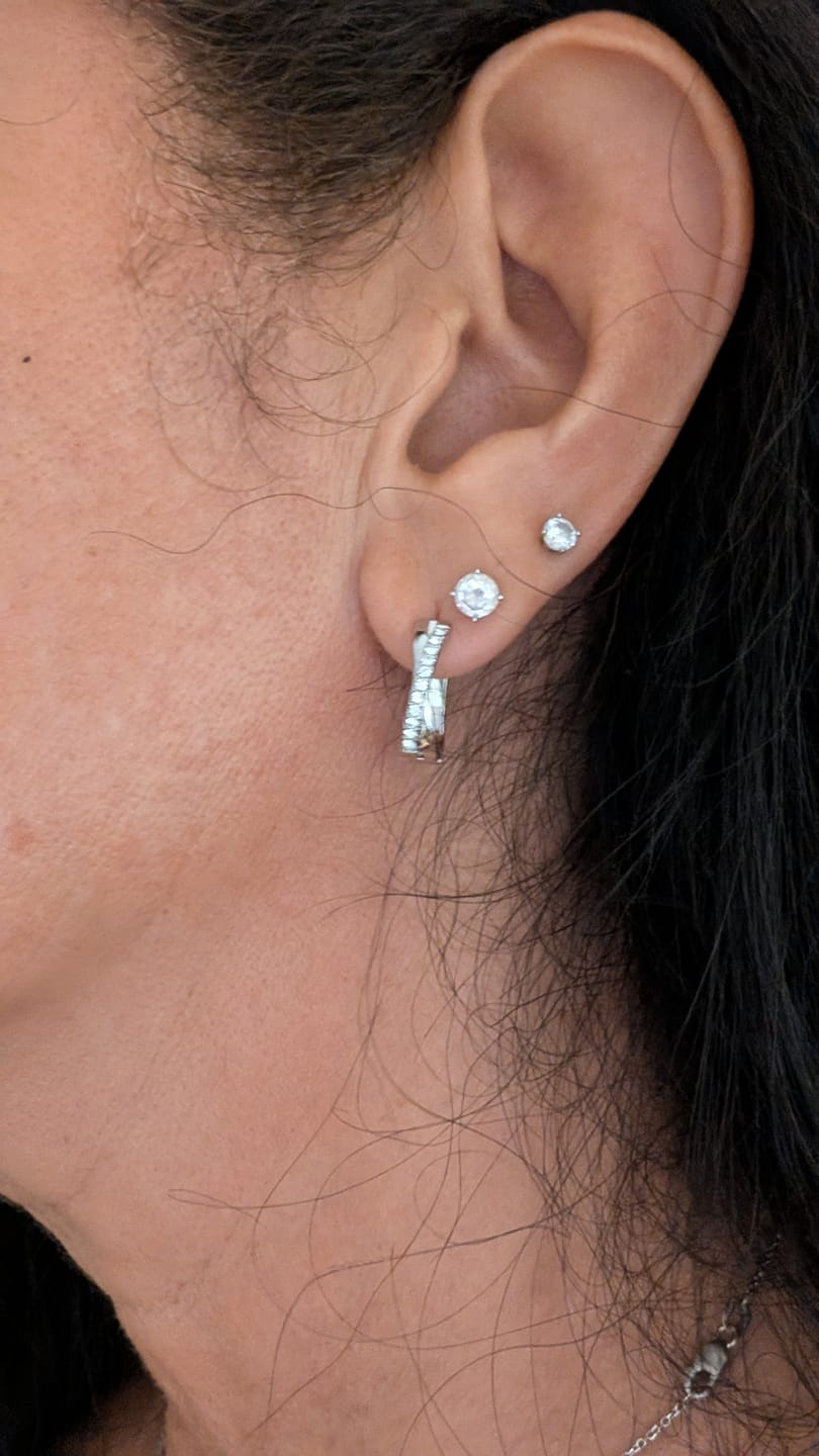 Customer photo review of Amaya 18k White Gold Plated 16mm Twisted Hoop Earrings with Swarovski Crystals