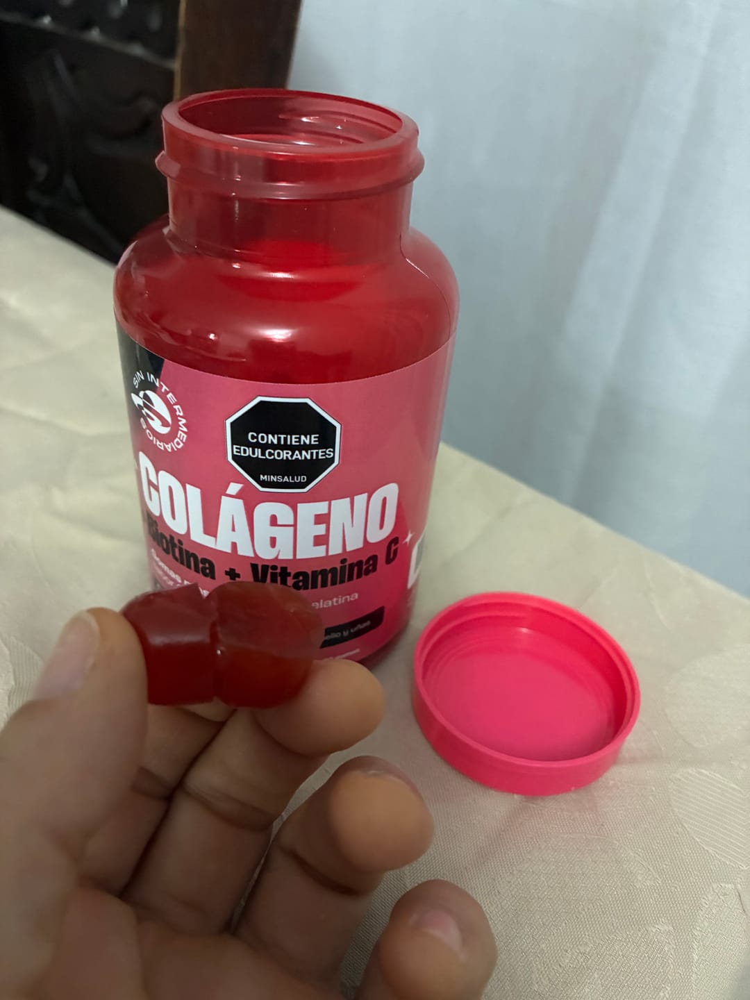 Customer photo review of Gomas con Colageno + Biotina + Vitamina C