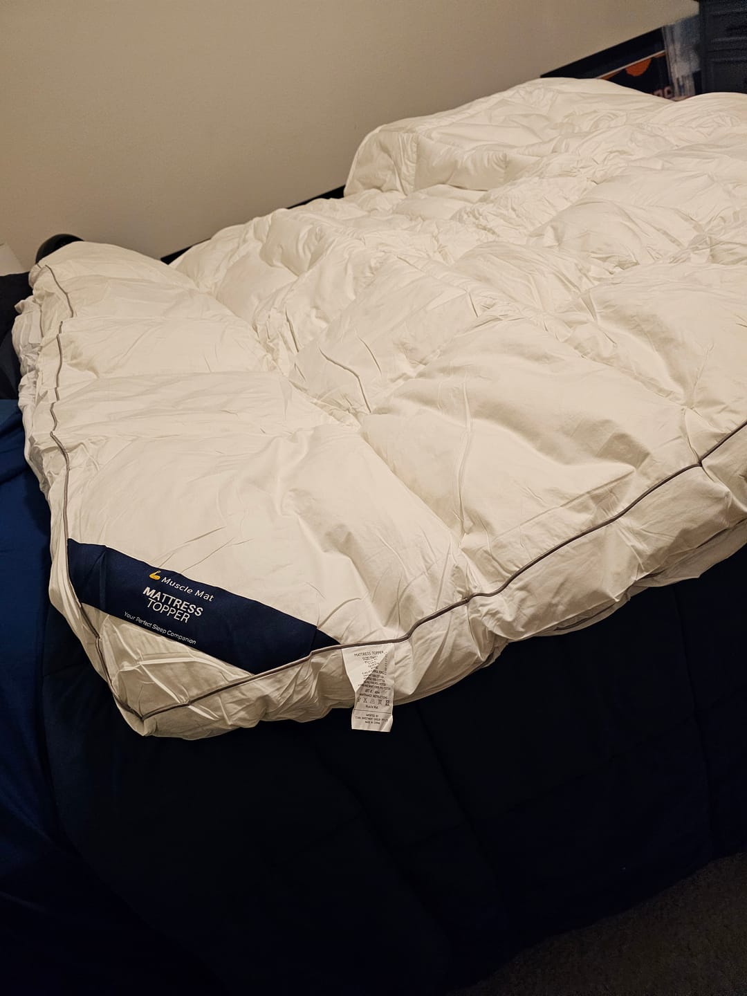Customer photo review of Muscle Mat Luxury Mattress Topper - 4 Inches Thick