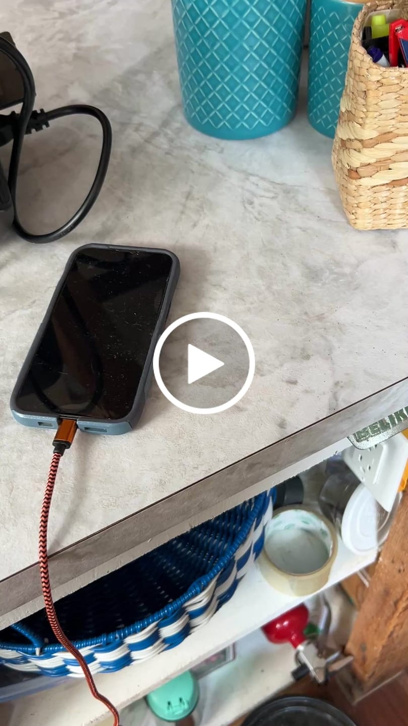 Customer video review of ALLPOWERS R600 Portable Power Station 600W 299Wh LiFeP04 Battery