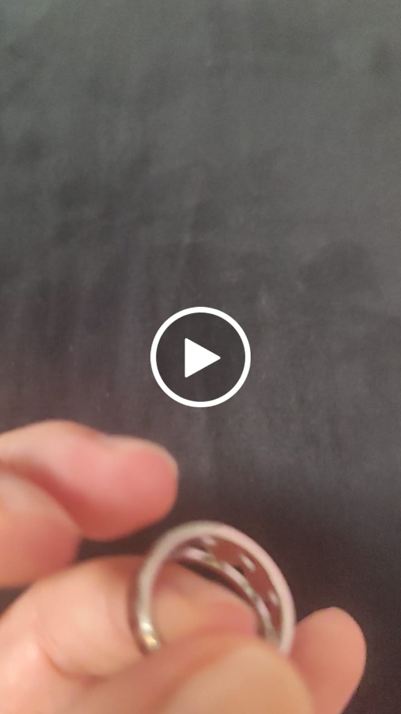 Customer video review of Anillo Esferas