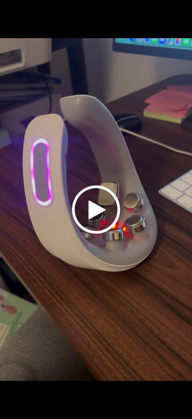 Customer video review of Loreey Neck Pro 3.0