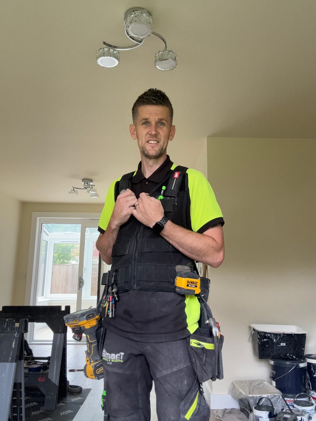 Customer photo review of DiamondBack Toolbelts | 701 Vest Black
