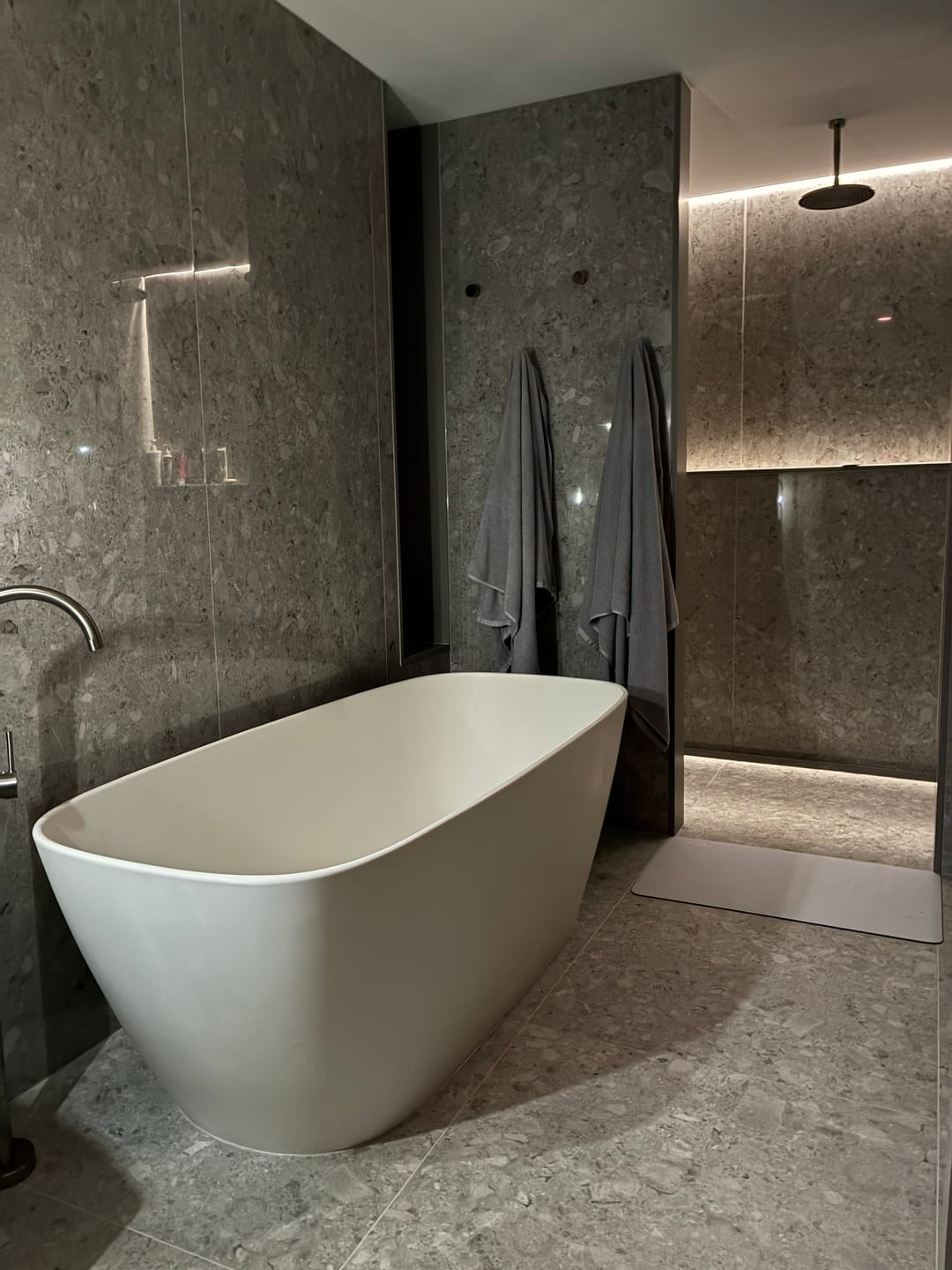 Customer photo review of Diatomite Fast Drying Bathmats (50x80cm)