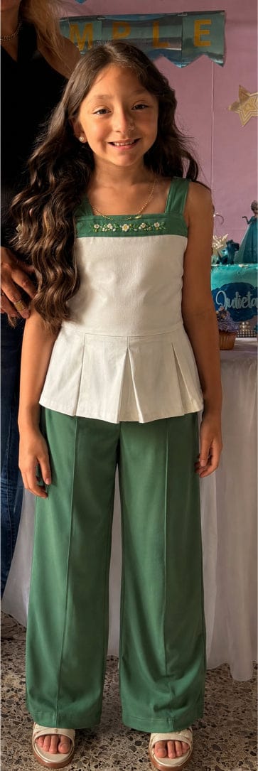 Customer photo review of Conjunto para niña - Rosalía