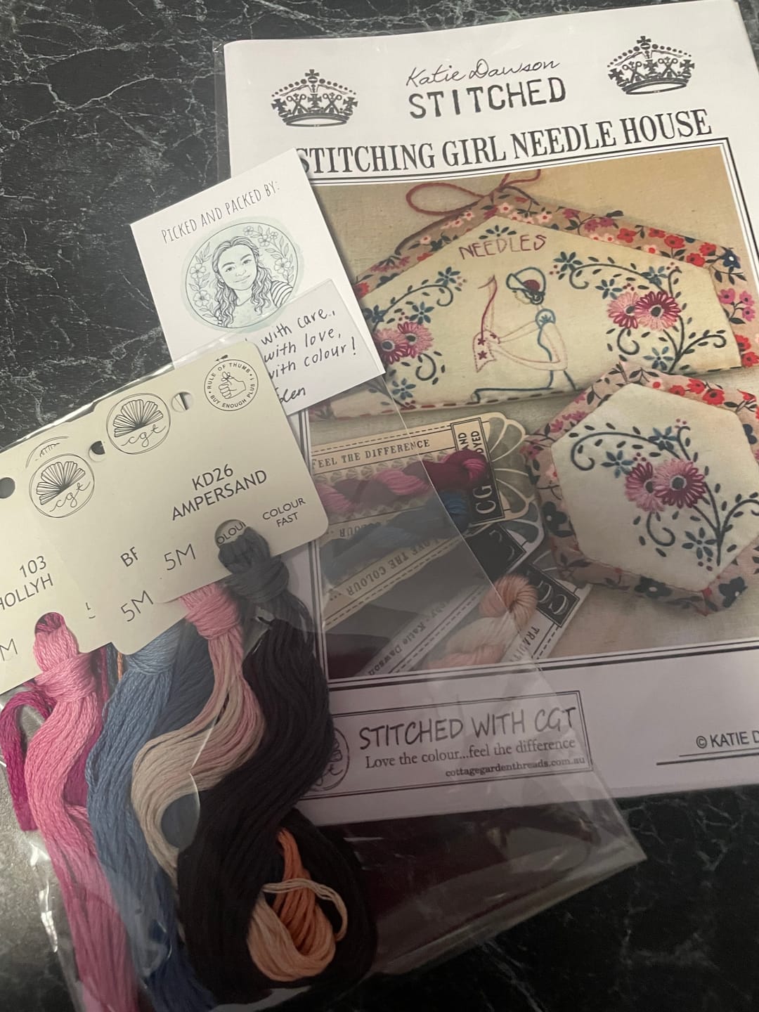 Customer photo review of STITCHING GIRL NEEDLEHOUSE