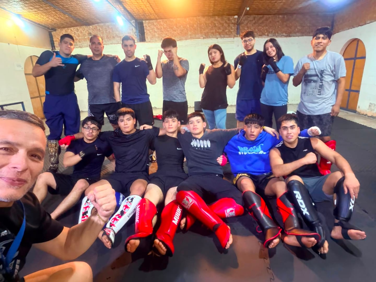 Customer photo review of Rashguard Azul RANK 26
