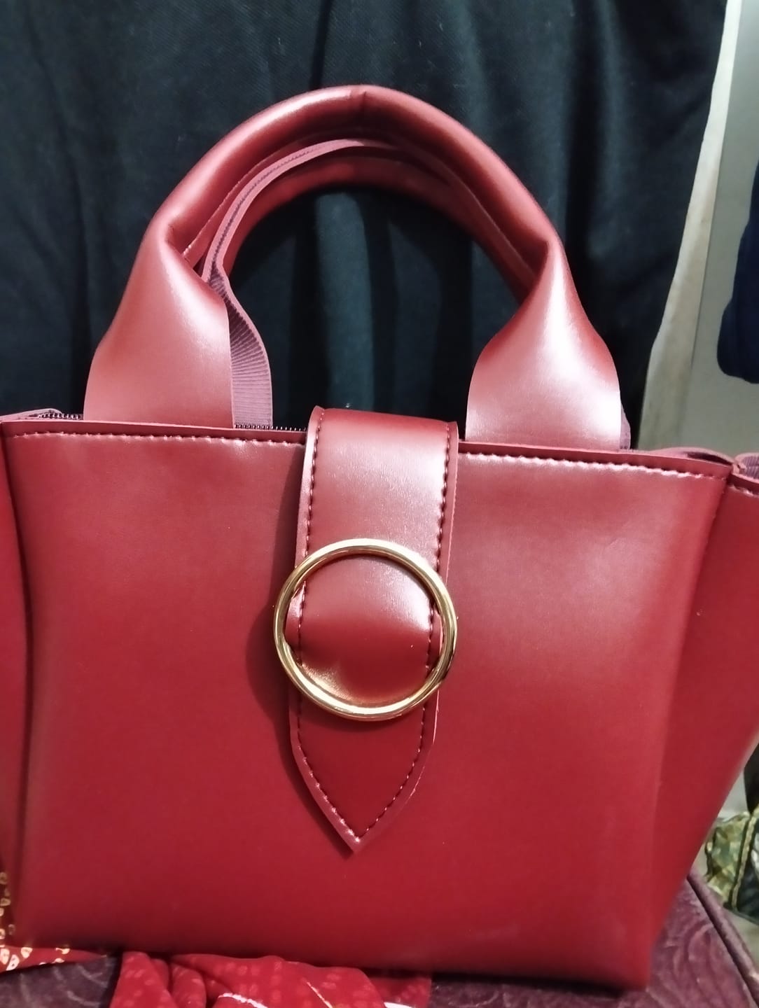 Customer photo review of Round Lock Bag - Beige
