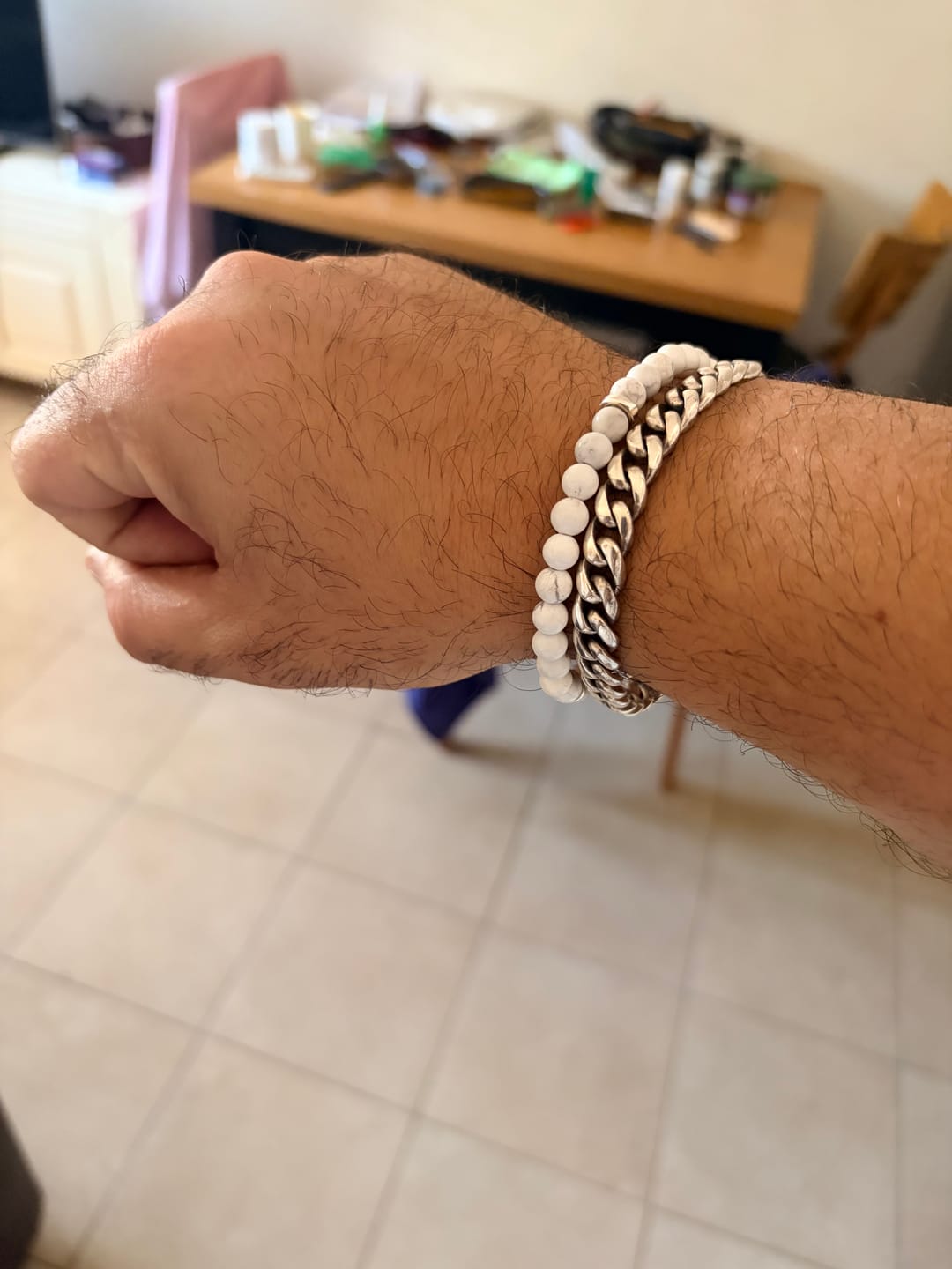 Customer photo review of Howlite Bracelet