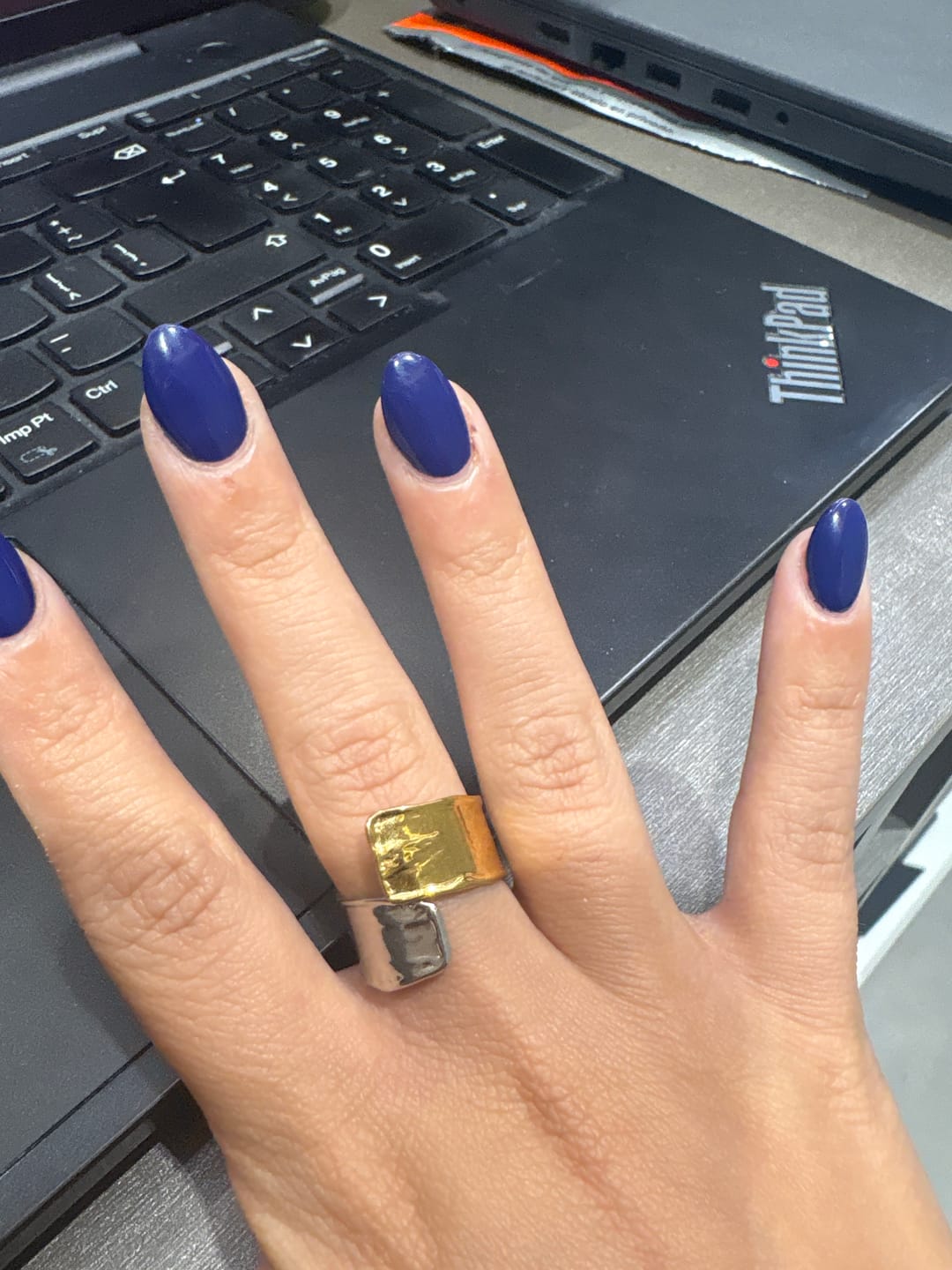 Customer photo review of Anillo Ajustable Soho Mix
