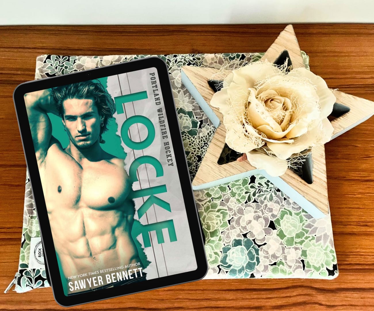 Customer photo review of Locke (E-Book)