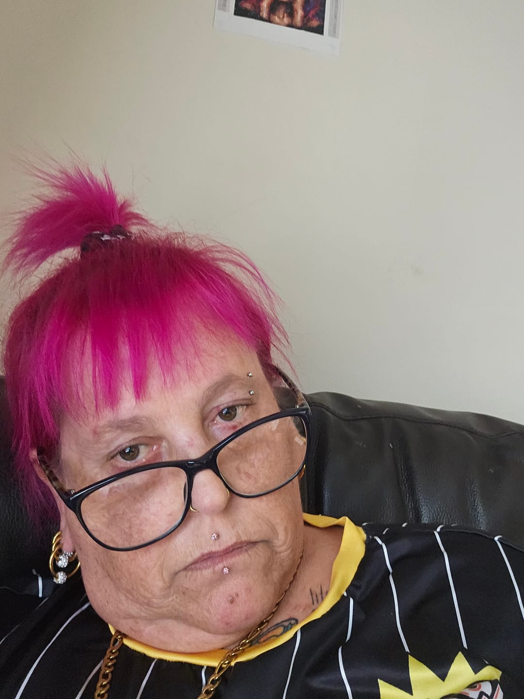 Customer photo review of Mattie Bright Pink - Vegan Semi-Permanent Direct Dye Hair Color Cream 210 ml