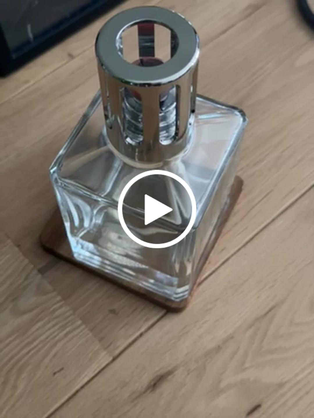 Customer video review of Maison Berger Navulling - voor geurbrander - Black Angelica - 500 ml
