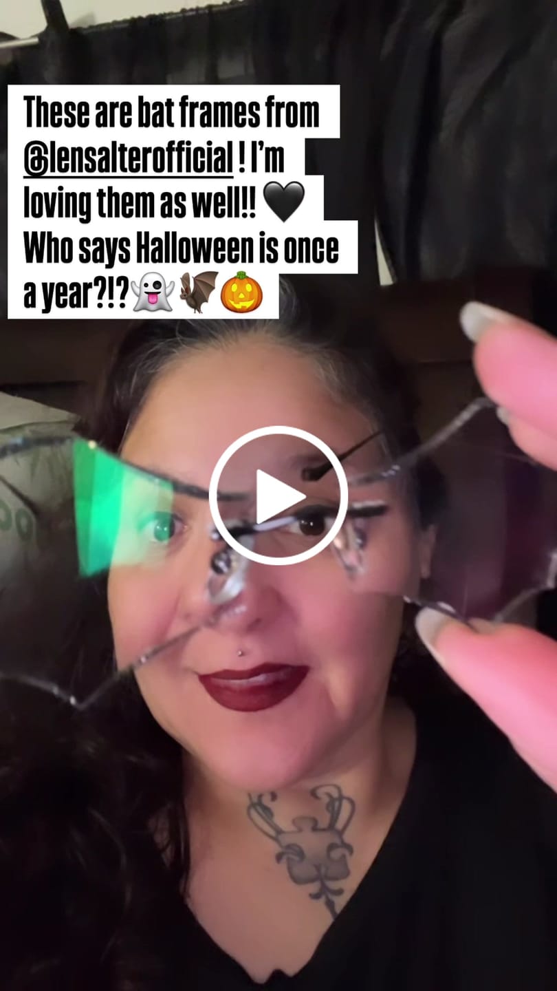 Customer video review of Batty Eyeglasses