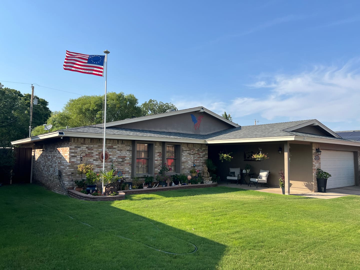 Customer photo review of 3' x 5' Betsy Ross Flag