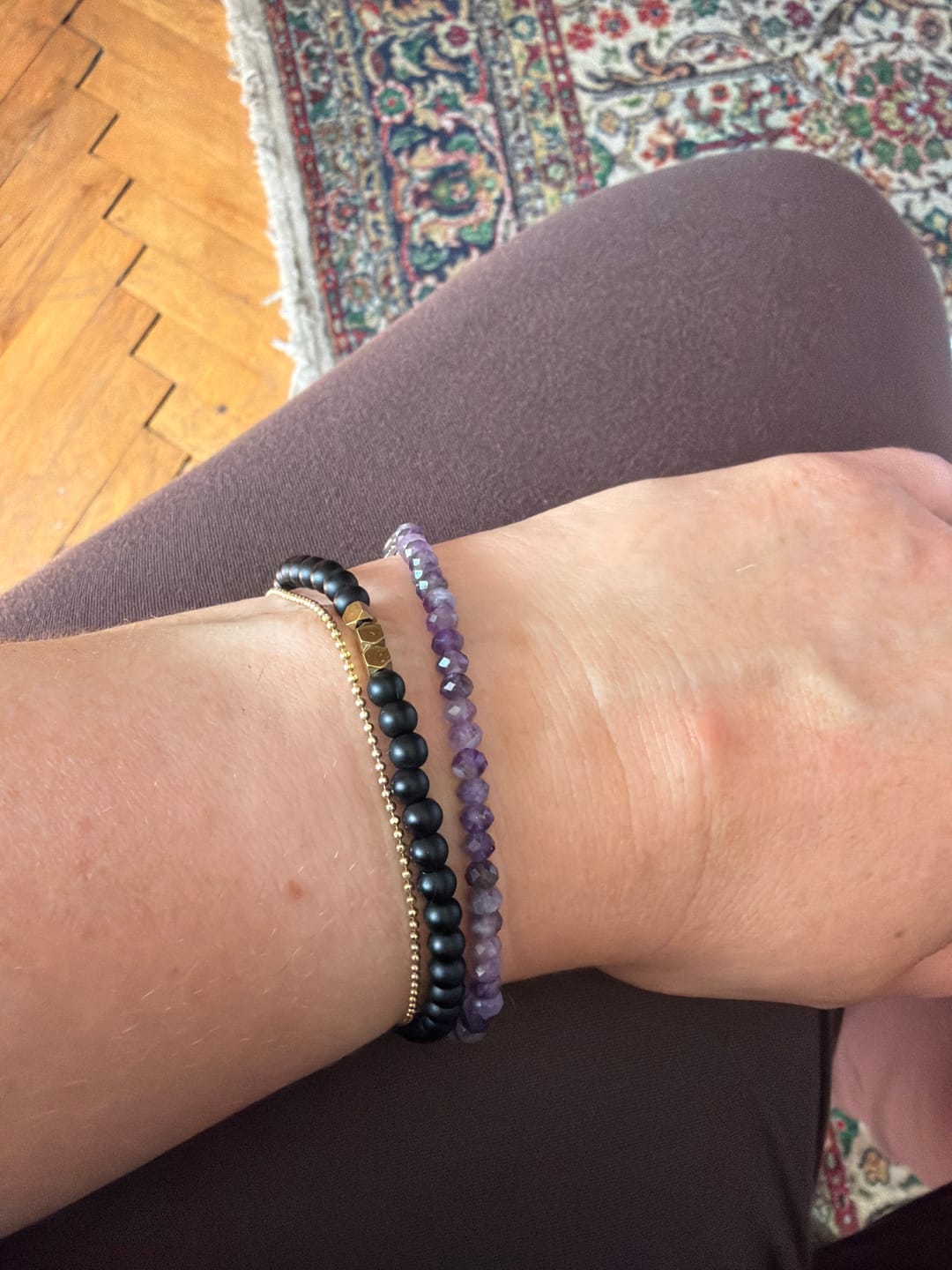 Customer photo review of Amethyst Armband - geschliffene Perlen