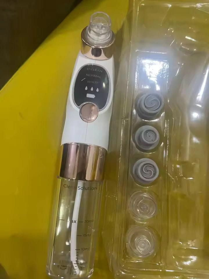 Customer photo review of Super Micro Bubble Hydra Facial Machine