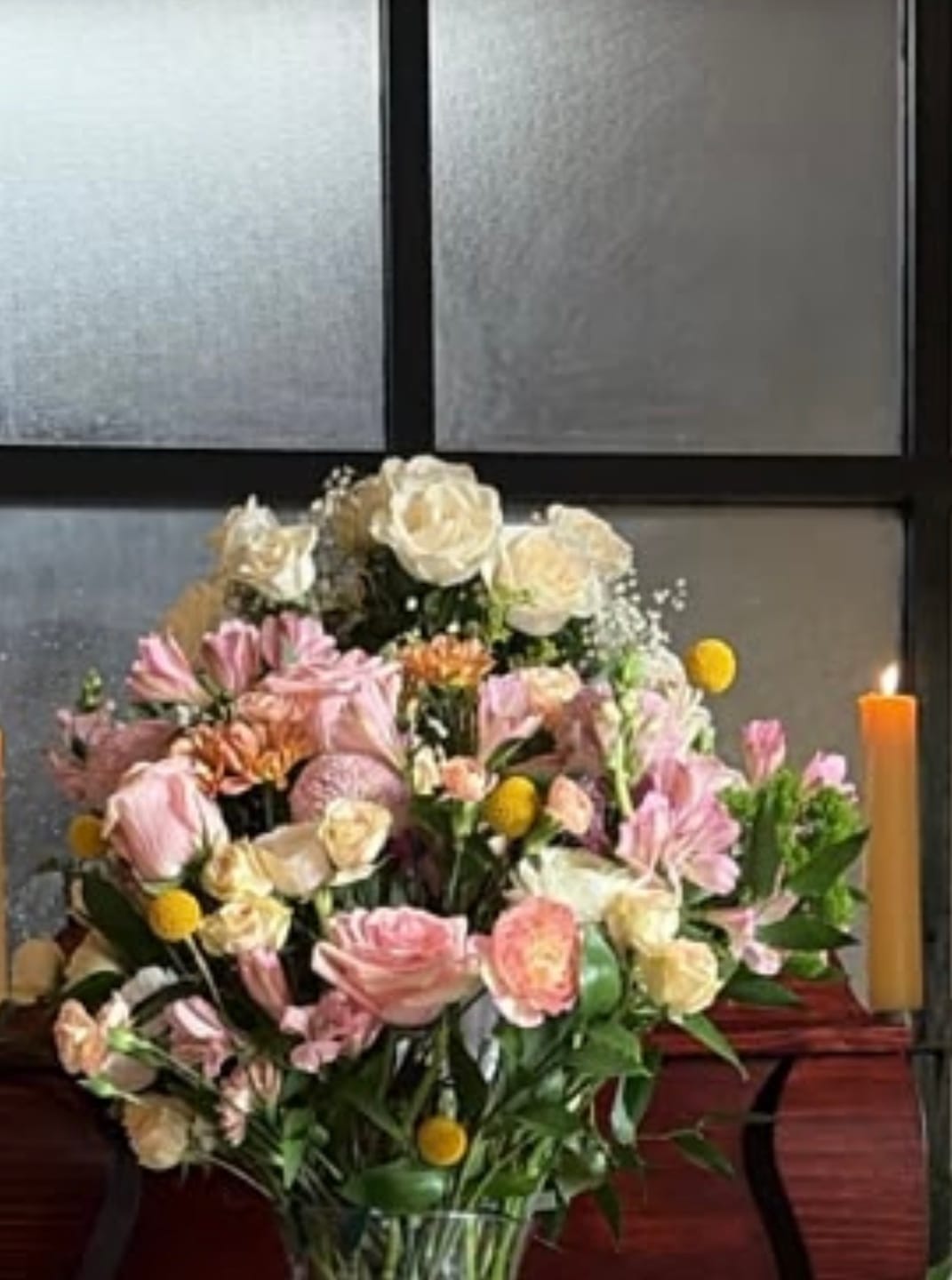 Customer photo review of Arreglo Floral Grande