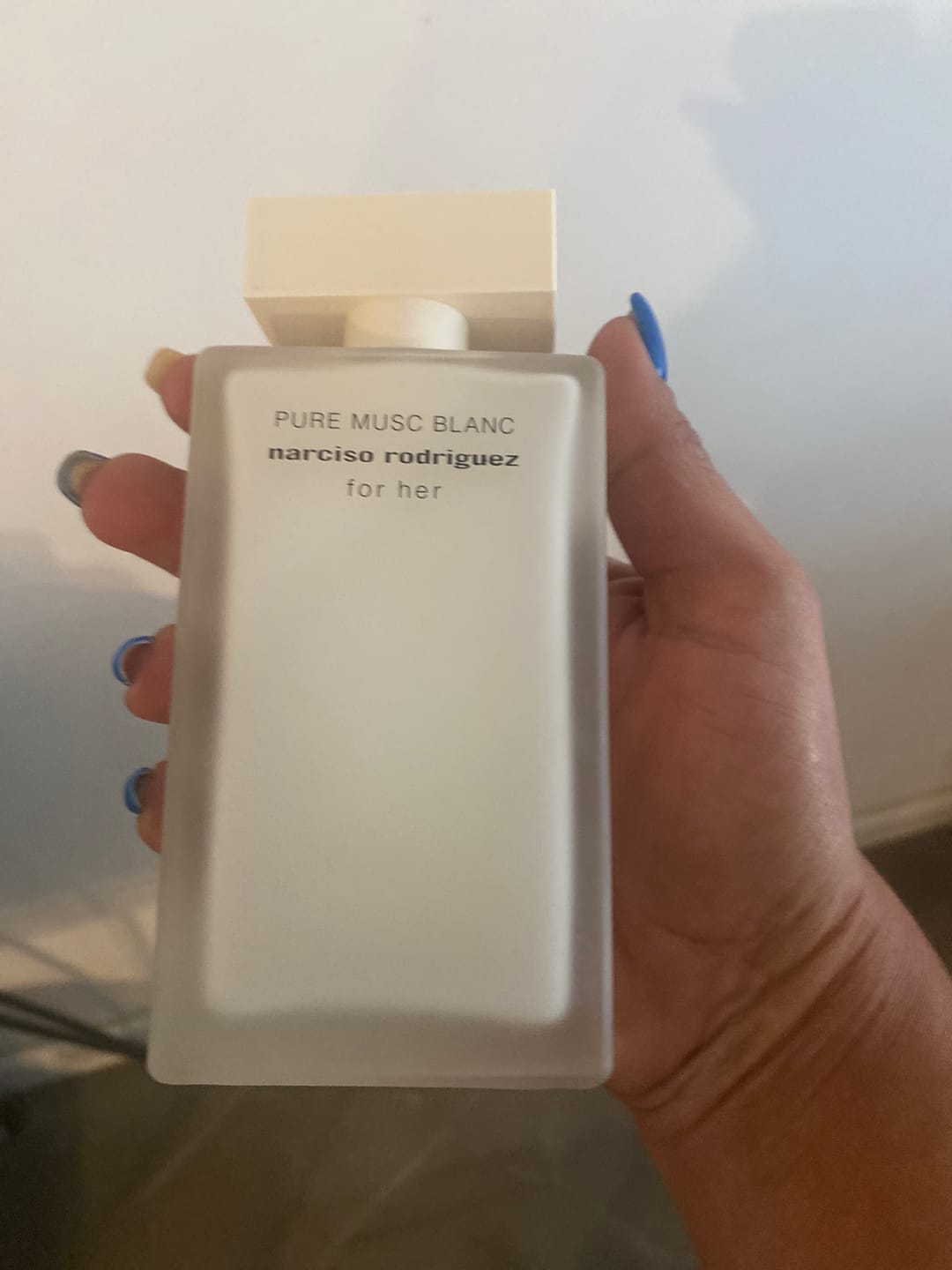 Customer photo review of Narciso Rodriguez Pure Musc Blanc Intense EDP 100ML נרסיסו רודריגז פיור מאסק בלאנק אינטנס אדפ לאישה