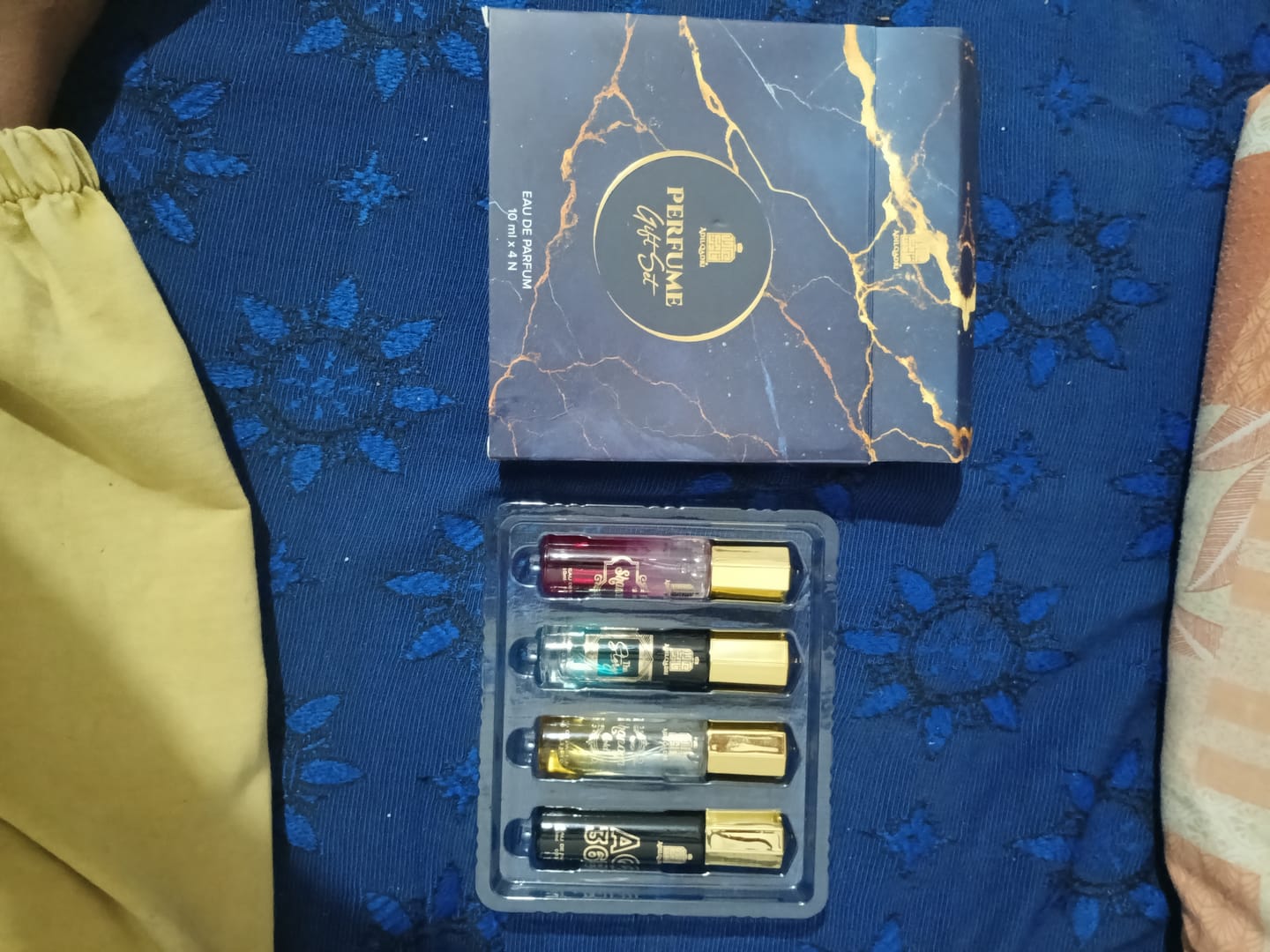 Customer photo review of Perfume Gift Set 4 Pcs Premium Perfume Spray