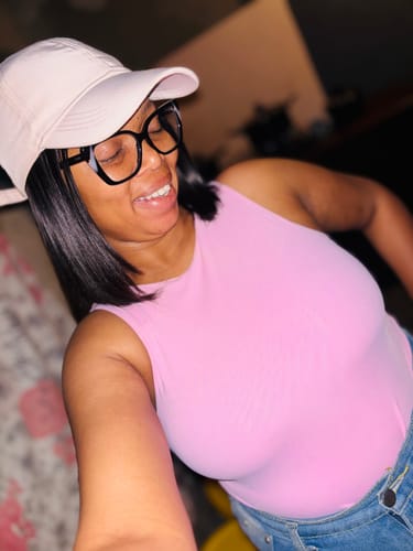 Customer photo review of Budget Vietnamese Super Double Drawn Bone Straight 8"+10"+10" 5X5 Single Drawn Closure