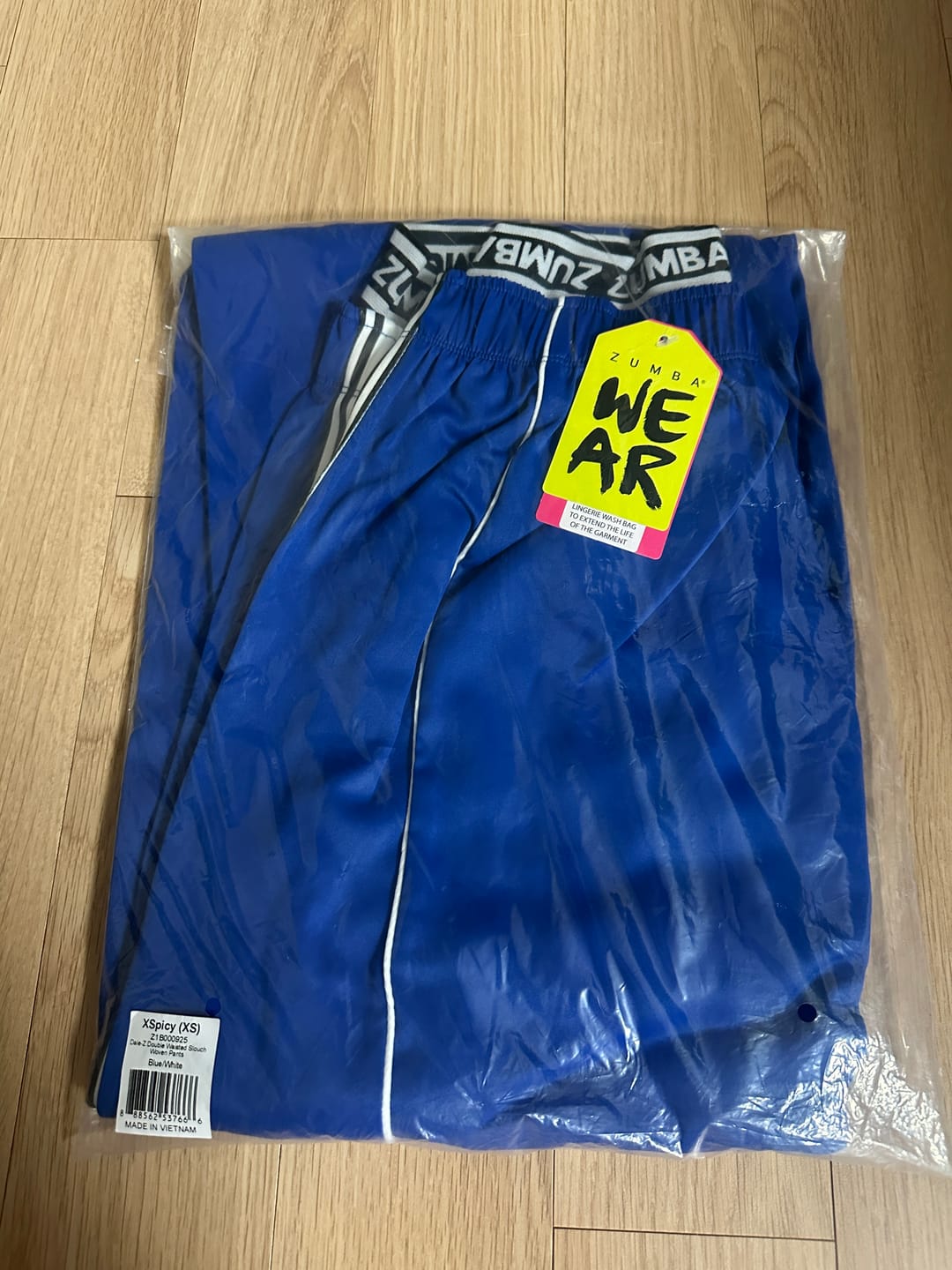 Customer photo review of Dale-Z Double Waisted Slouch Woven Pants