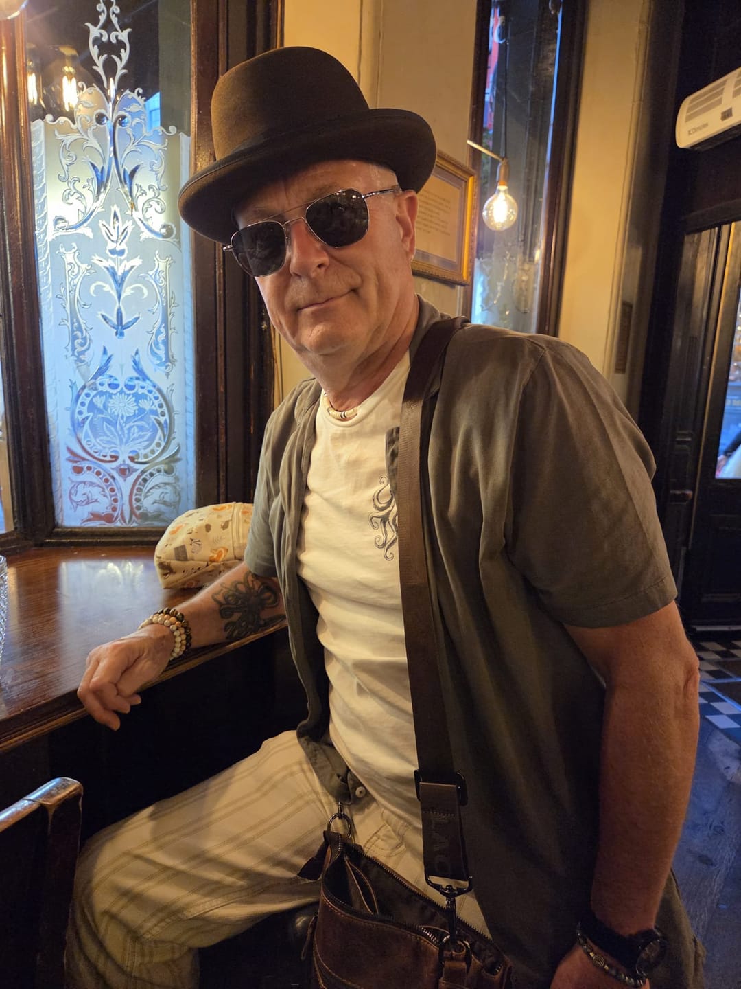 Customer photo review of Homburg Archive