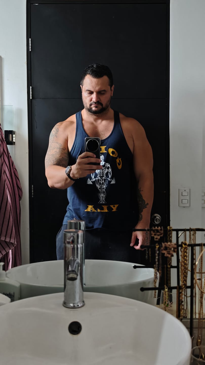 Customer photo review of 3003 - Gold's Iron Legacy Icon Stringers