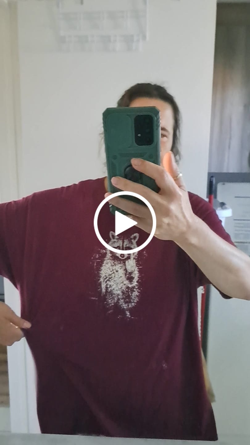 Customer video review of T-Shirt Raton