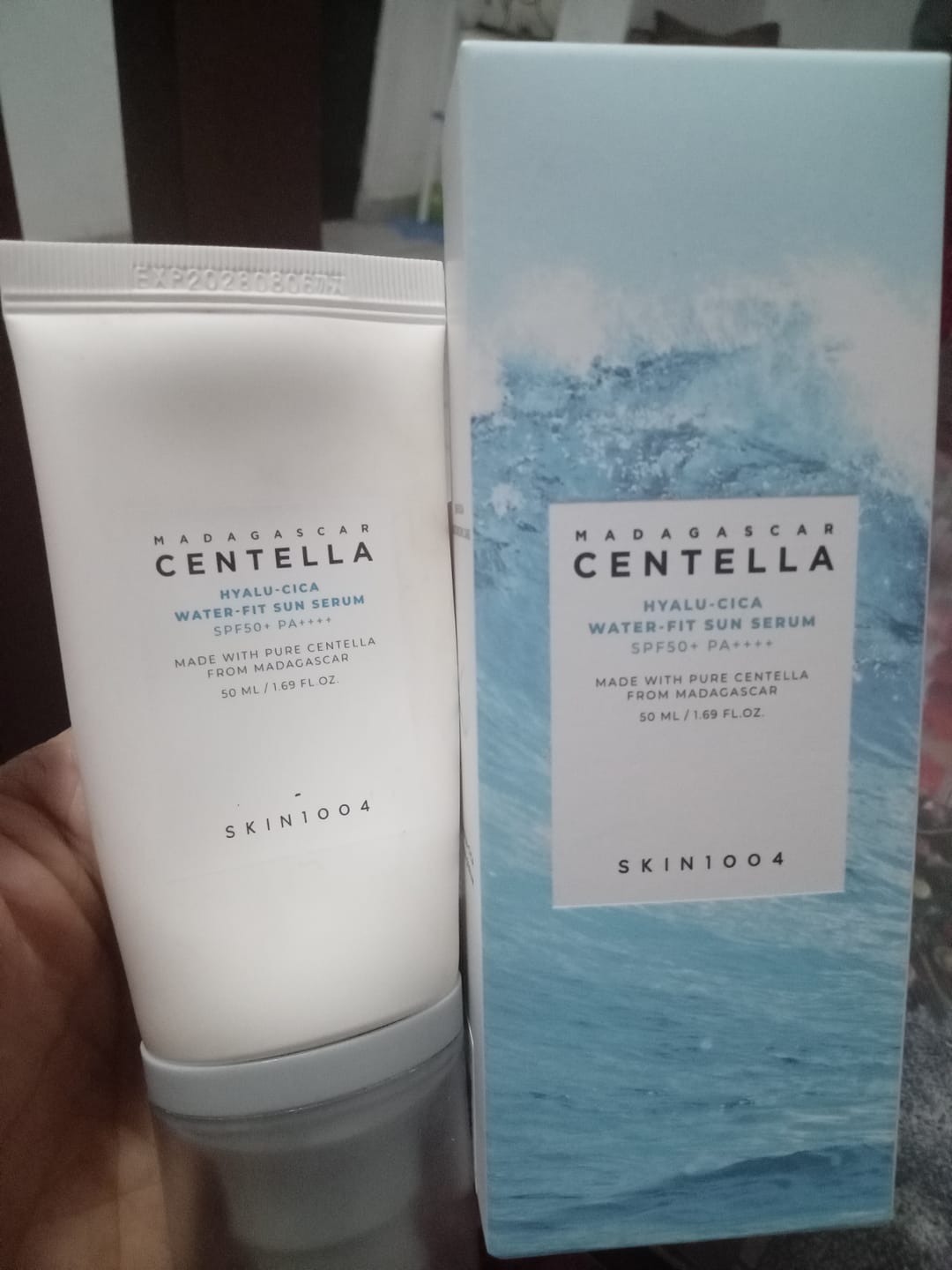 Customer photo review of SKIN1004 - Madagascar Centella Hyalu-Cica Water-Fit Sun Serum SPF50+ PA++++ 50 ML | Protector Solar en Suero