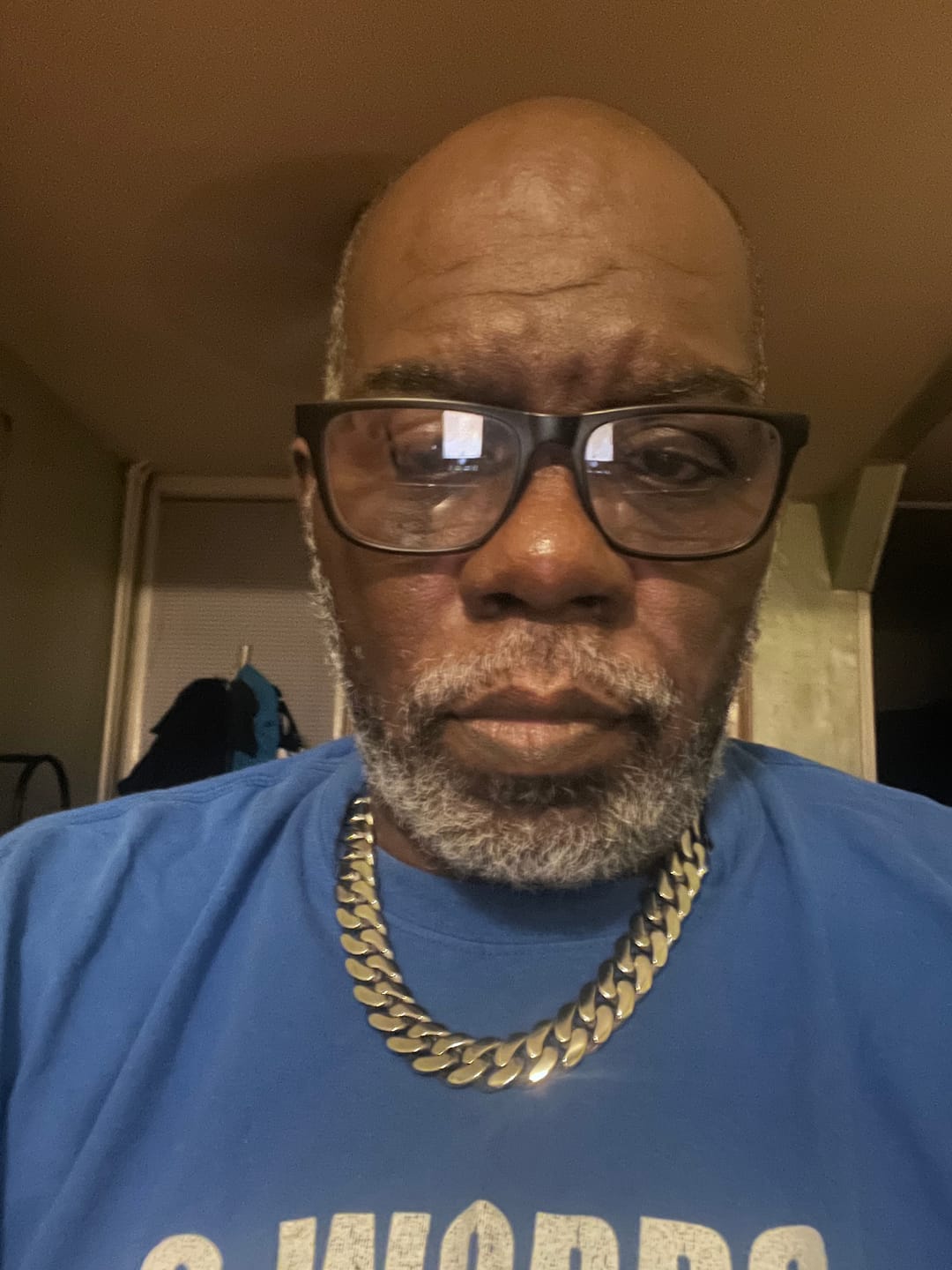Customer photo review of 10-22mm Solid 18k Gold Plated Miami Cuban Link Chain