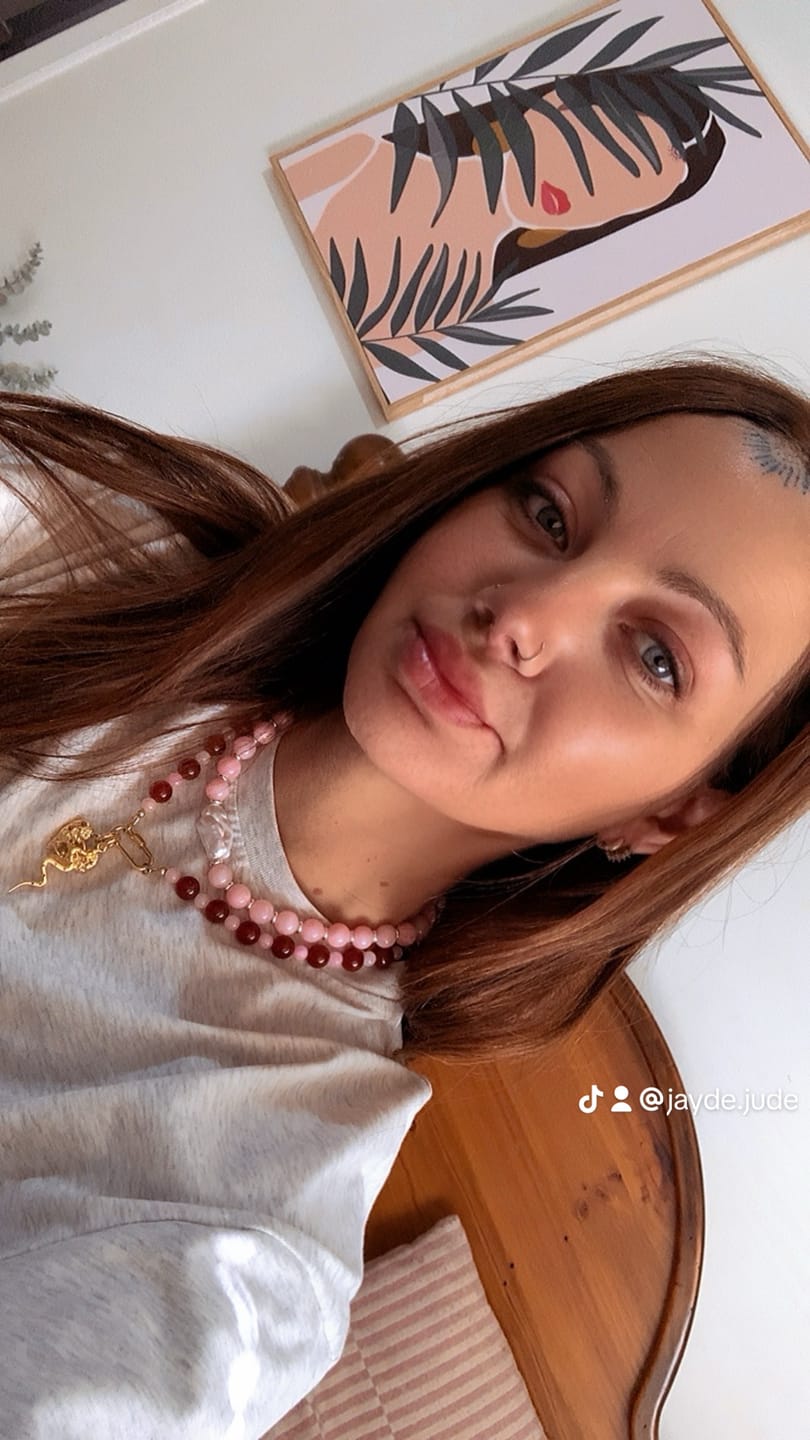Customer photo review of SILVER - Poet Necklace
