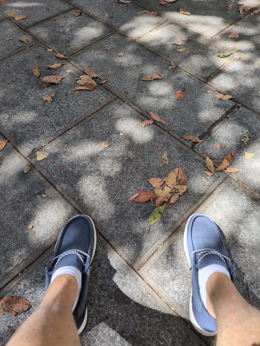 Customer photo review of Chaussures bateau Saint-Jean bleu marine
