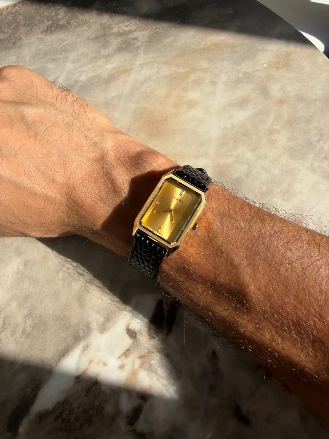 Customer photo review of Léon