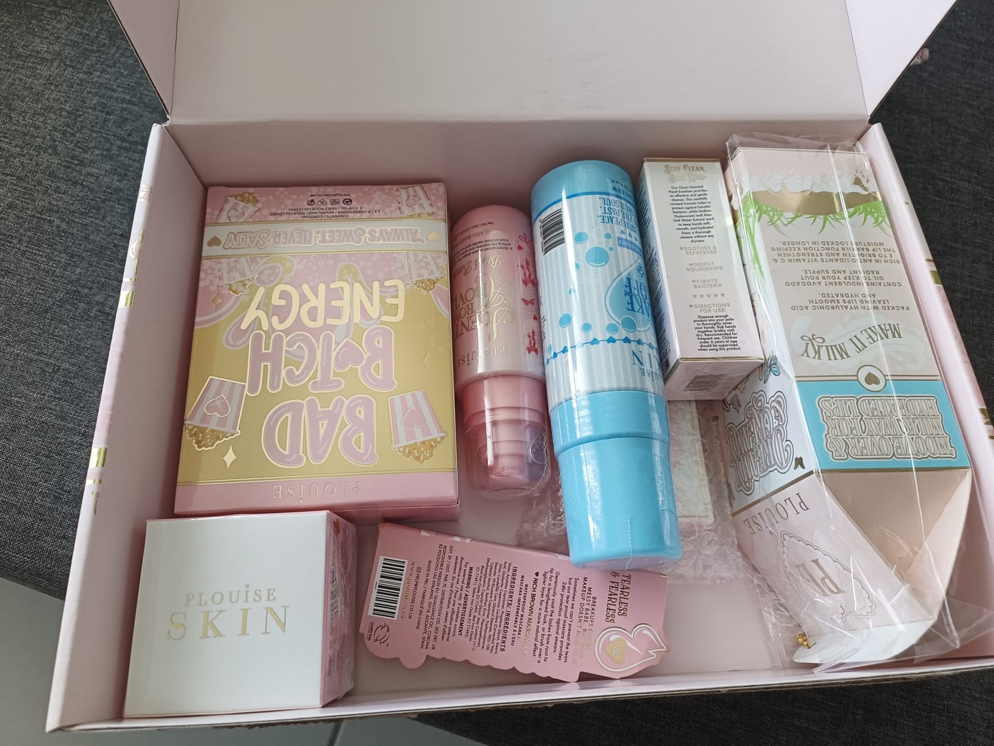 Kupčeva recenzija Trippple Mystery Box fotografije