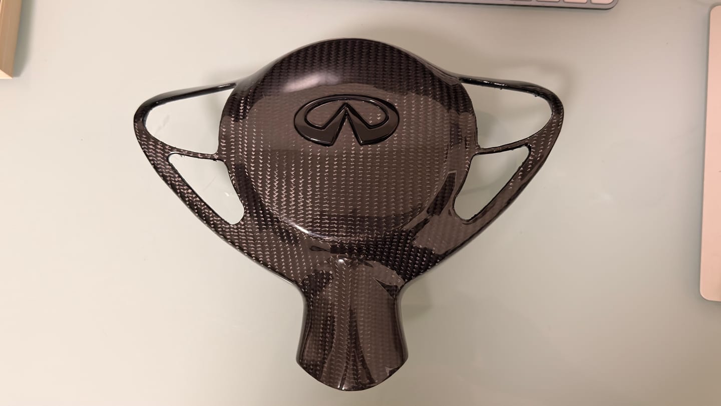 Customer photo review of INFINITI FX35 Custom AIrbag Cover