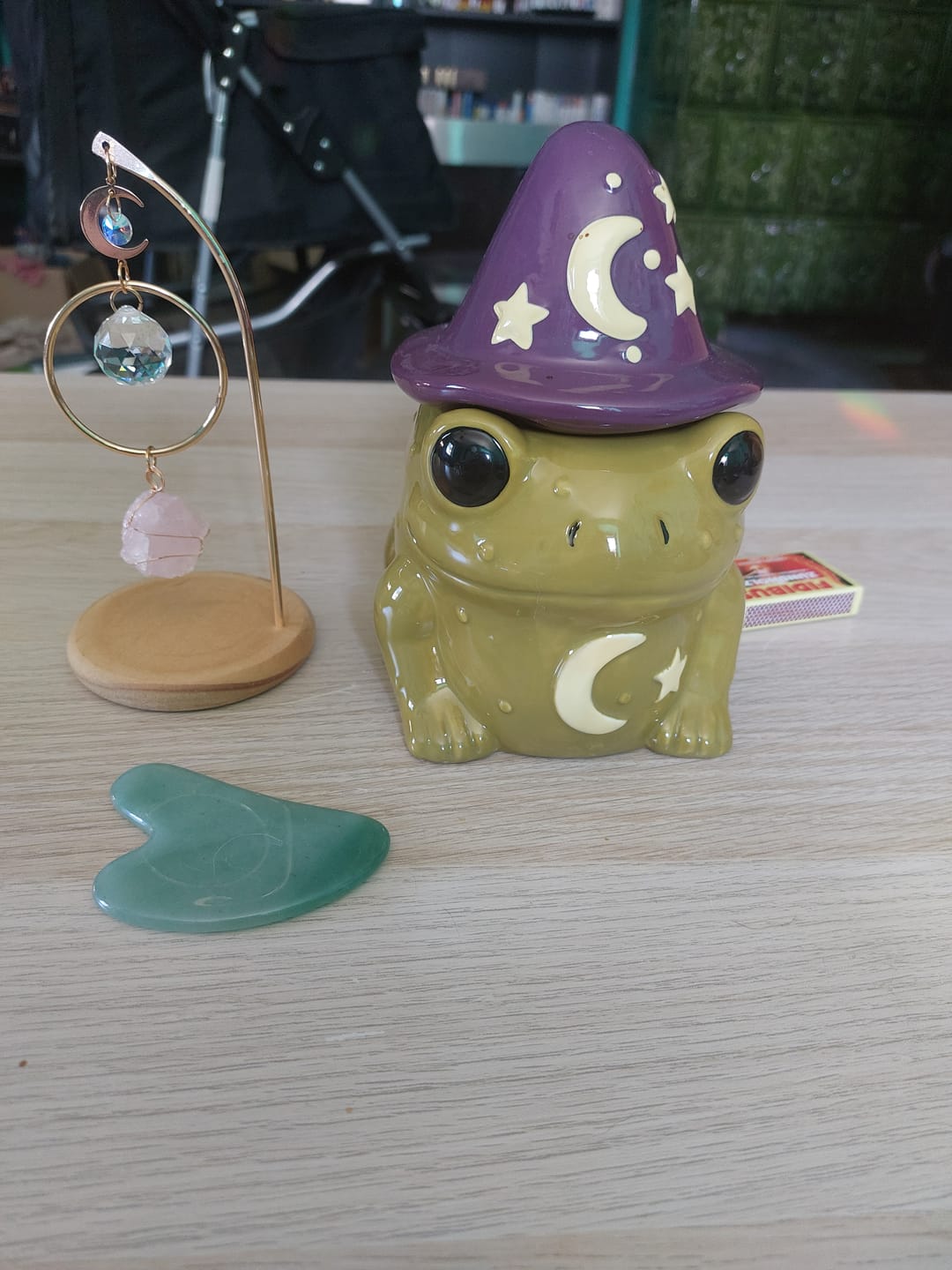 Customer photo review of Duftlampe magische Kröte – Keramik Ölbrenner für Duftöl und Wax Melts