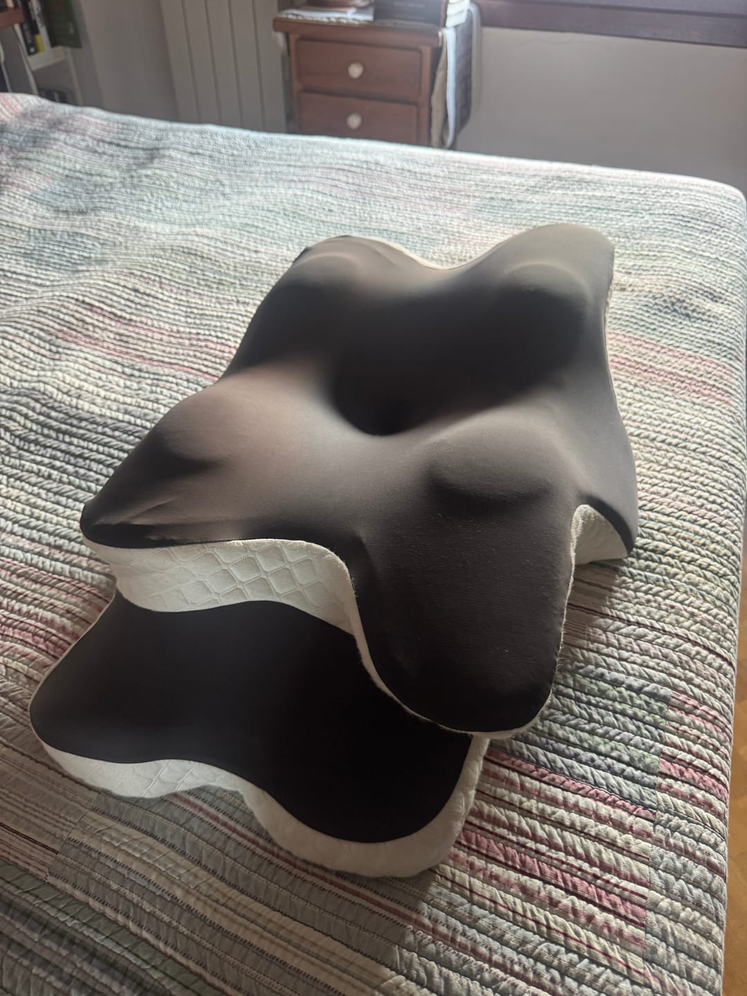Customer photo review of Almohada Cervical Ergonómica Viscoelástica