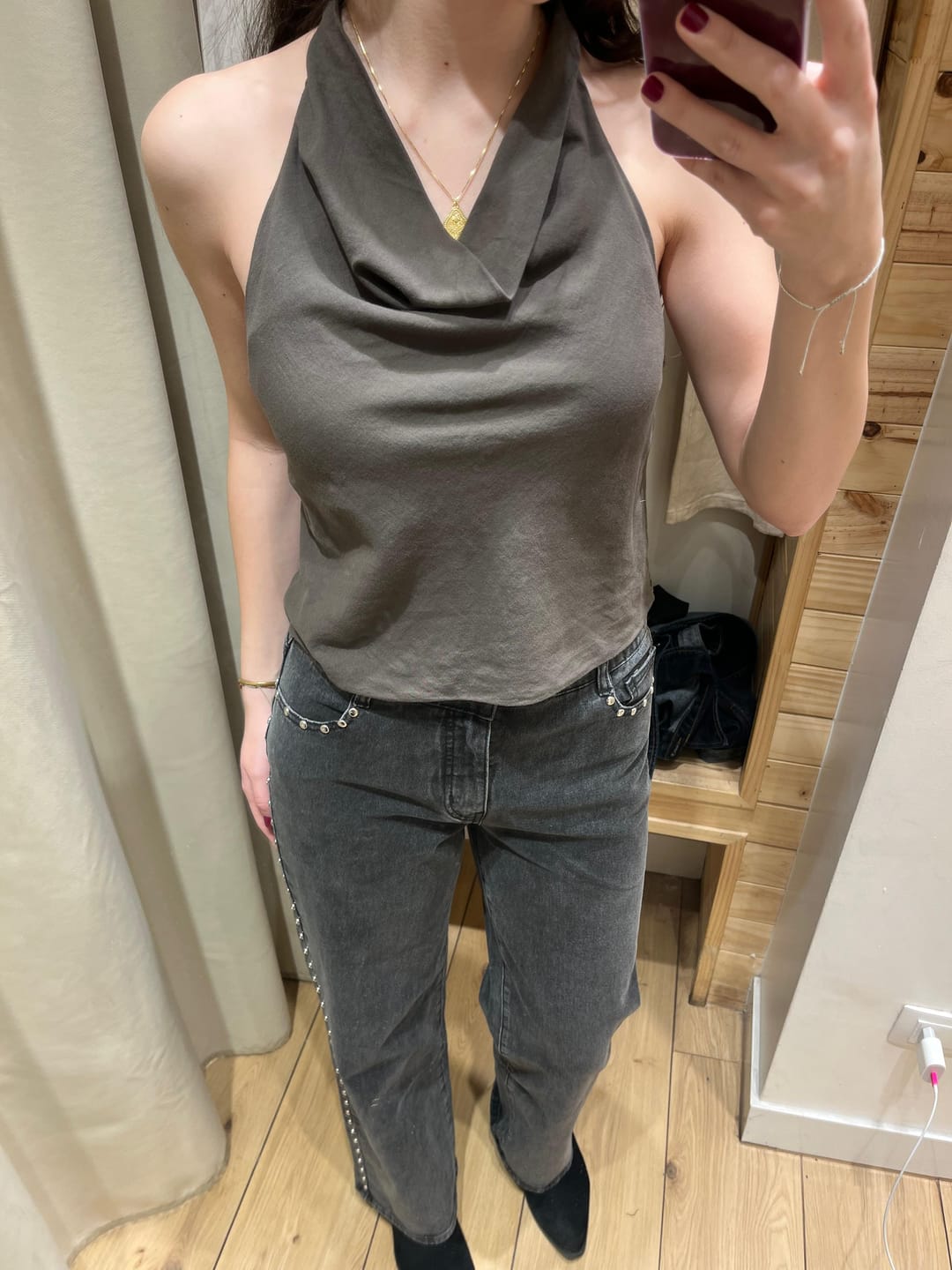 Customer photo review of Top Halter Brown