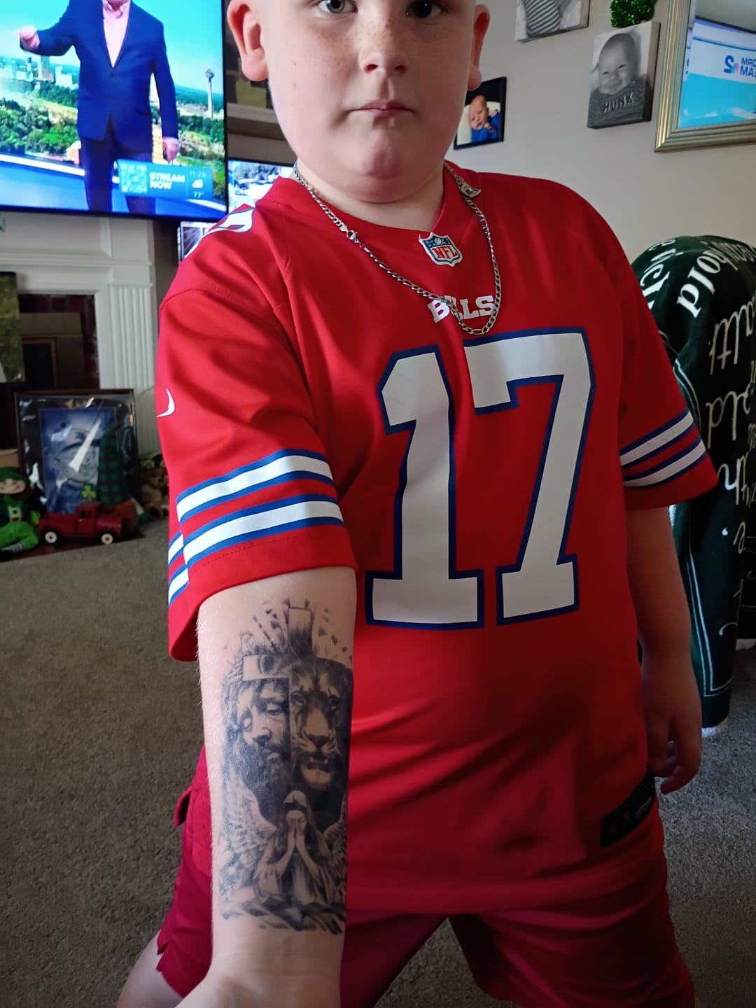 Customer photo review of Jesus & Lion