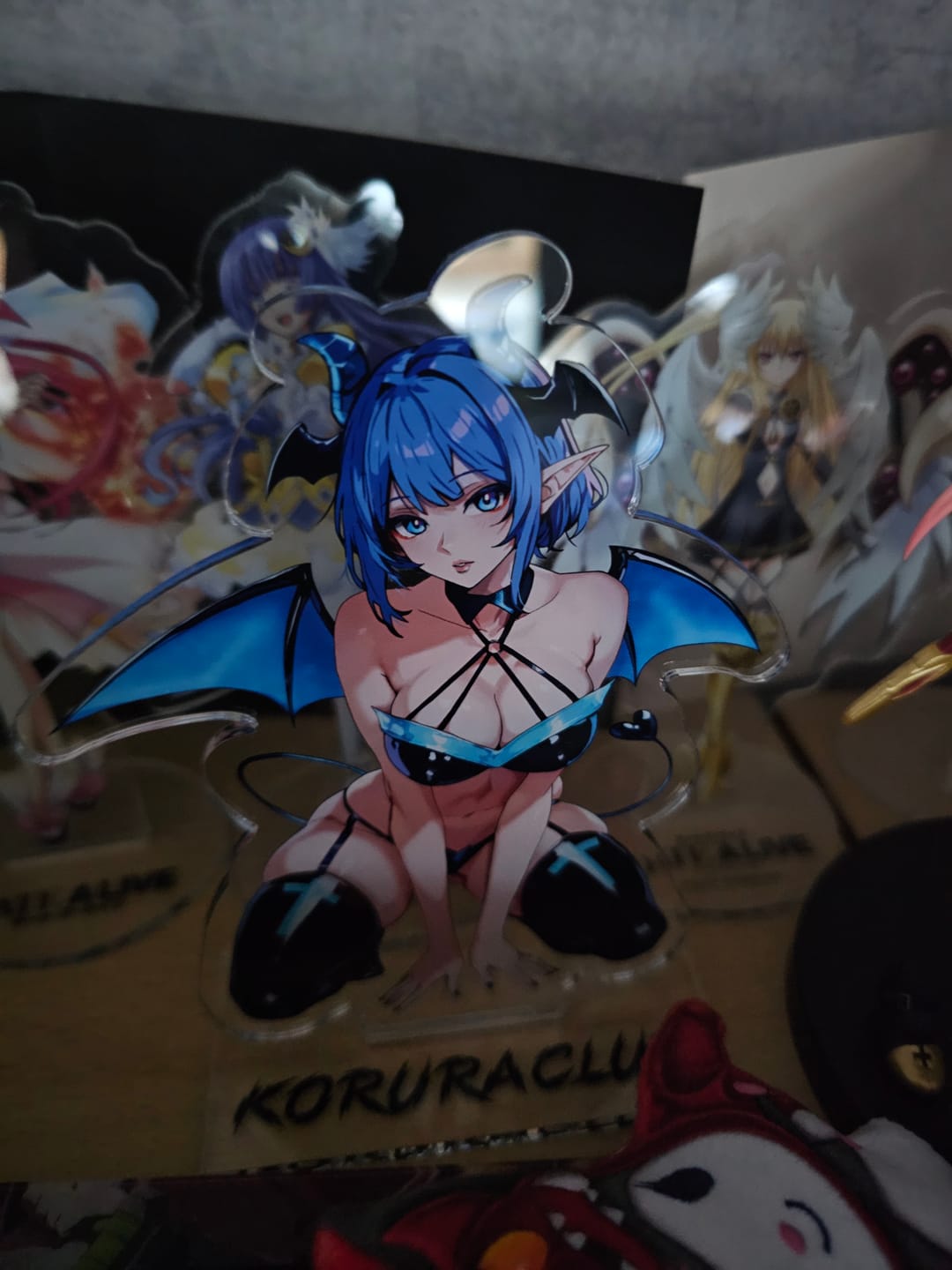Customer photo review of KoruraClub merch acrylic stand MS01