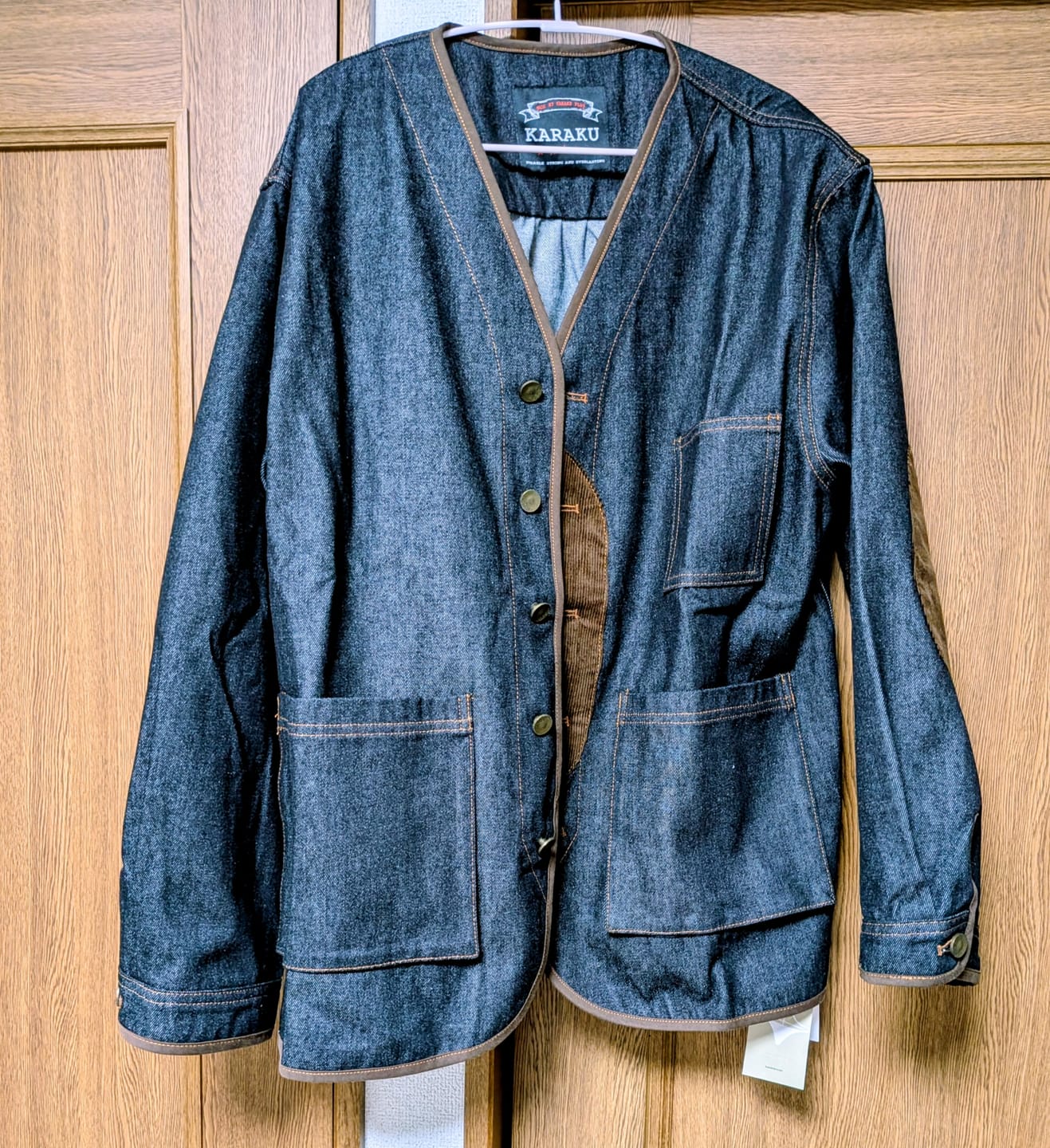 Customer photo review of 肘コーデュロイパッチ ノーカラーデニムジャケット