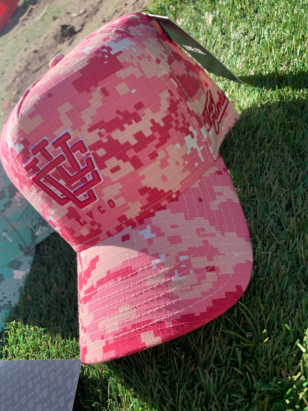 Customer photo review of [LIMITED EDITION] DEEP FIT CYBER PINK A-FRAME SNAPBACK