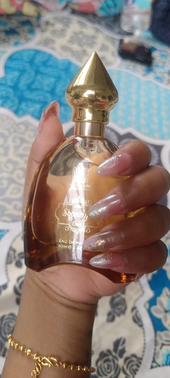 Customer photo review of Shanaya Gold Gourmand Perfume Spray 50 ML